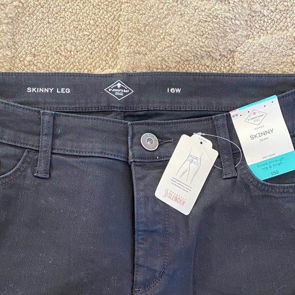 St. John's Bay Women's Ankle Jeans - Black - Picture 2 of 4